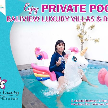 The Baliview Luxury Villas & Resto Pekanbaru Eksteriør bilde