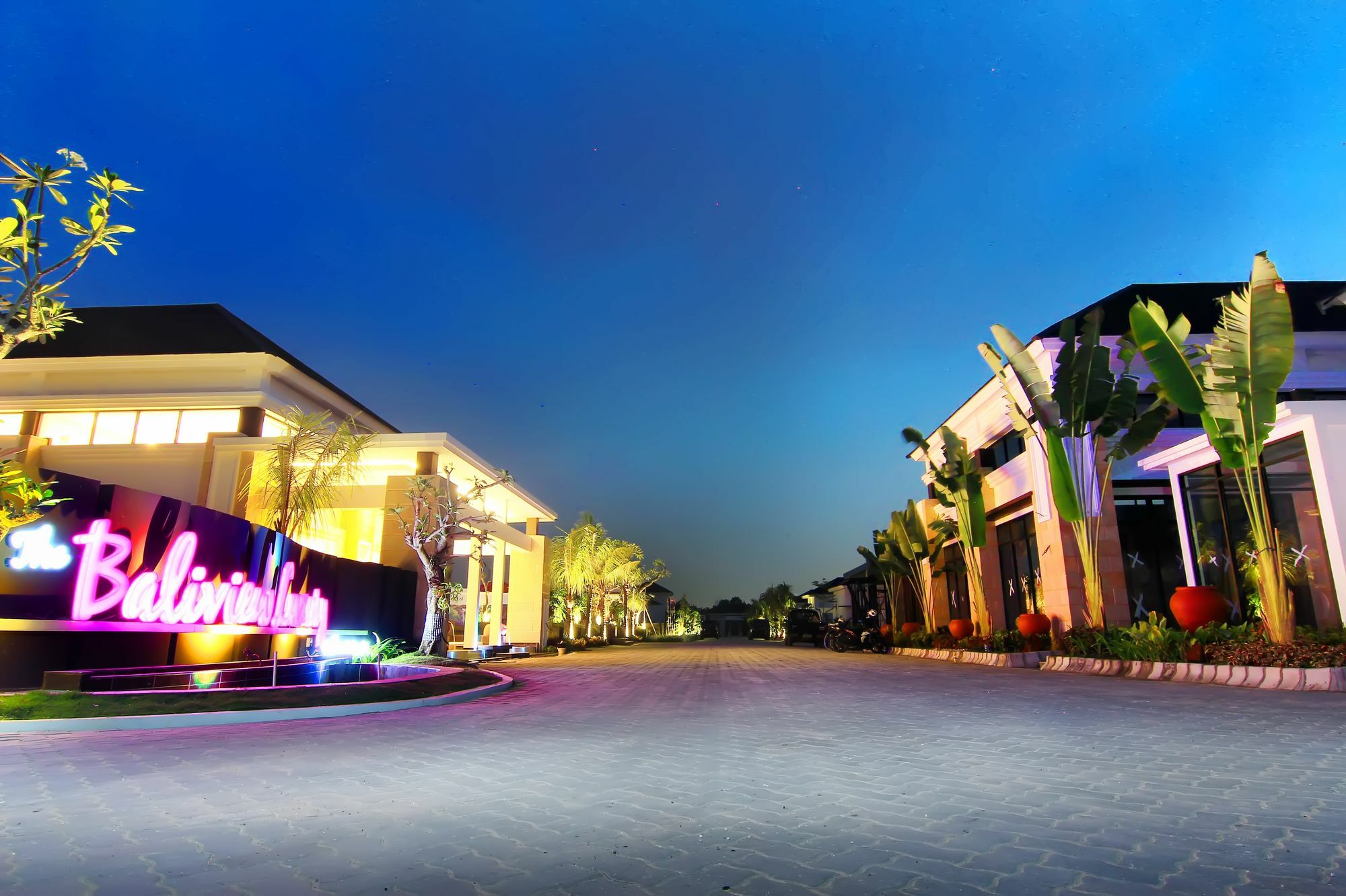 The Baliview Luxury Villas & Resto Pekanbaru Eksteriør bilde